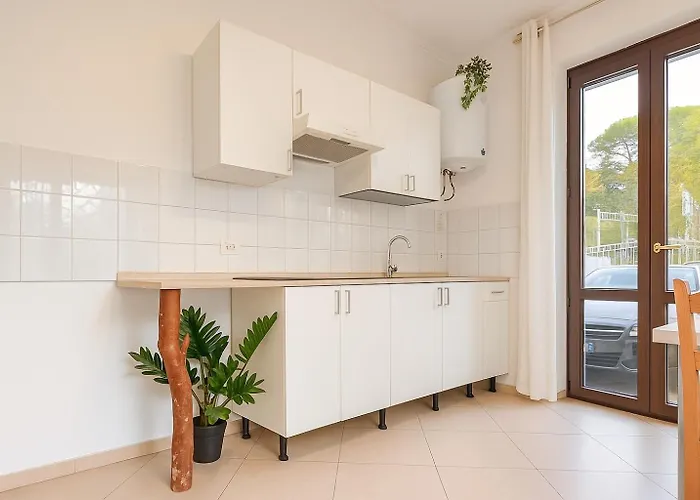 Free Parking 5 Minutes From The Bus Stop Roma